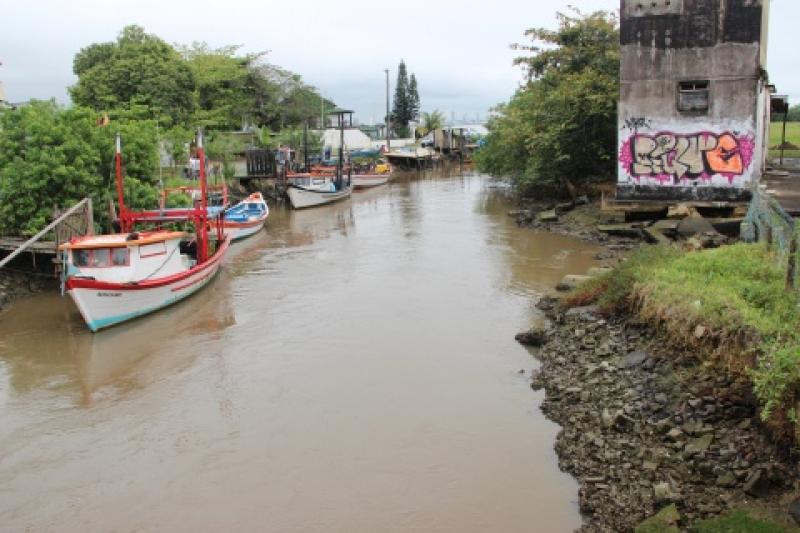 Câmara de Vereadores aprova Projeto de Lei para a recuperação do Rio Iriri de Penha Câmara de Vereadores aprova Projeto de Lei para a recuperação do Rio Iriri de Penha