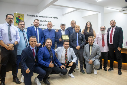 Câmara de Penha aprova quatro projetos e uma moção
