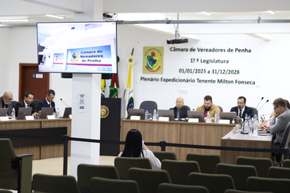 Câmara de Penha aprova quatro projetos e uma moção de apelo