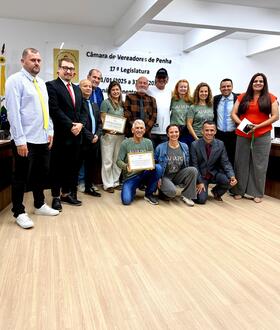 Câmara de Penha aprova projetos voltados à alimentação escolar e inspeção de produtos de origem animal