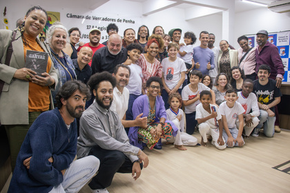 Câmara de Penha celebra a Consciência Negra com exibição de documentário, roda de conversa e apresentações culturais