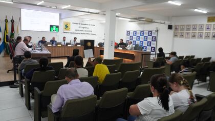 Câmara de Vereadores presta homenagem a mulheres de Penha