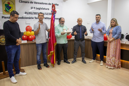 Recepção da Bandeira do Divino